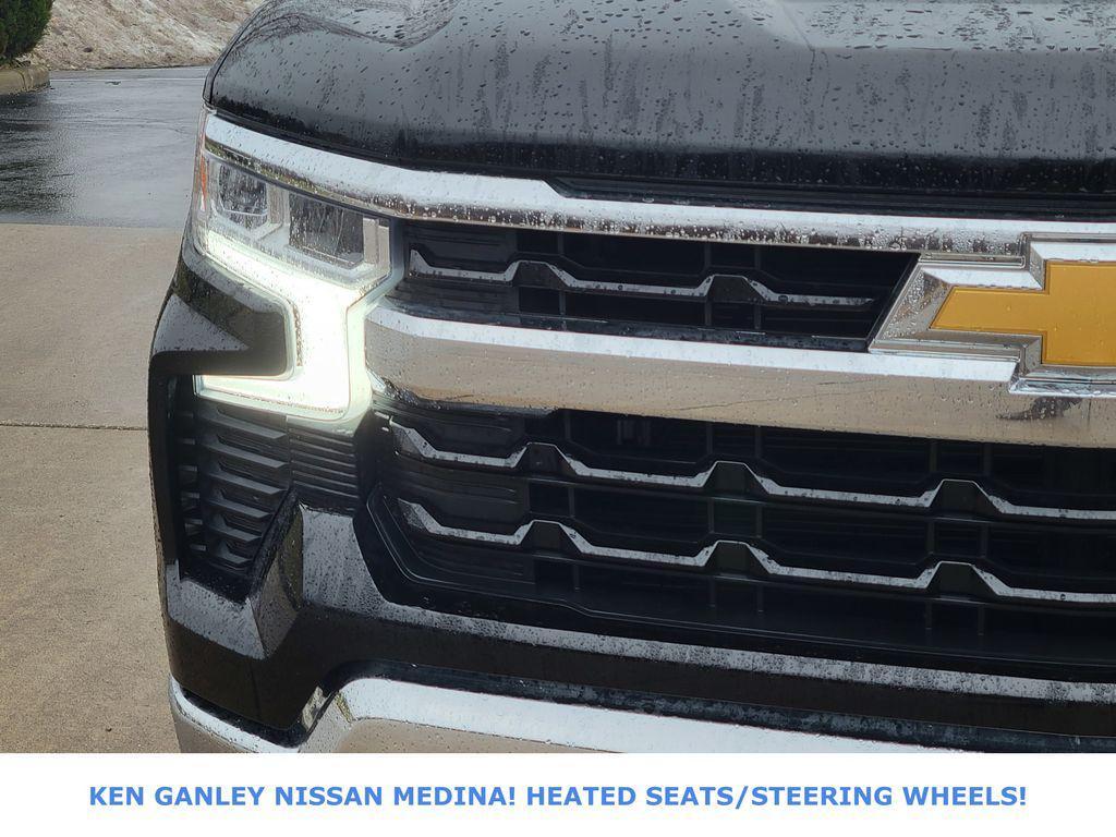 used 2025 Chevrolet Silverado 1500 car, priced at $39,602