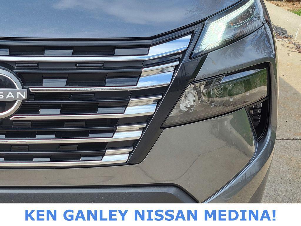 used 2025 Nissan Rogue car, priced at $23,435