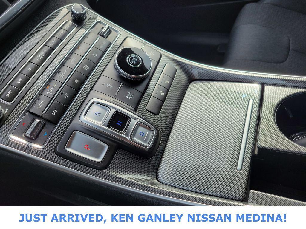 used 2023 Hyundai Santa Fe car, priced at $18,327