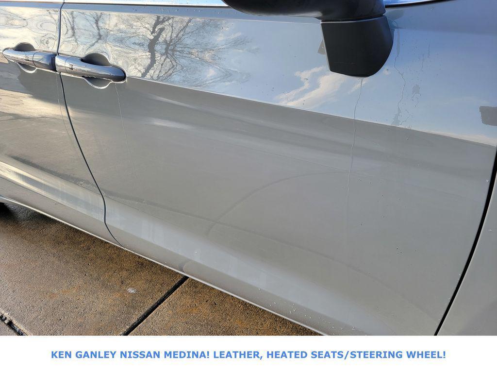 used 2023 Chrysler Pacifica Hybrid car, priced at $21,441