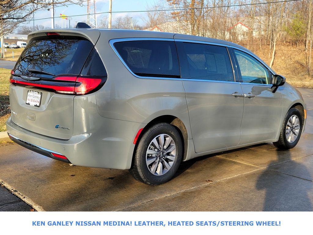 used 2023 Chrysler Pacifica Hybrid car, priced at $21,441
