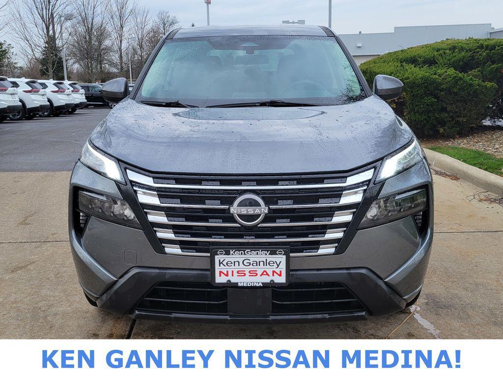 used 2025 Nissan Rogue car, priced at $23,939