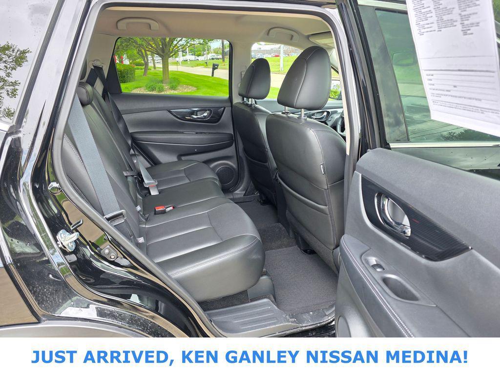 used 2018 Nissan Rogue car, priced at $18,279