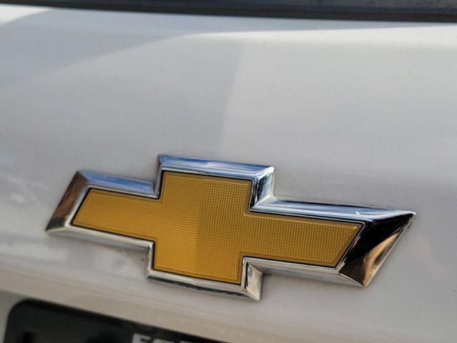 used 2022 Chevrolet Equinox car, priced at $21,588