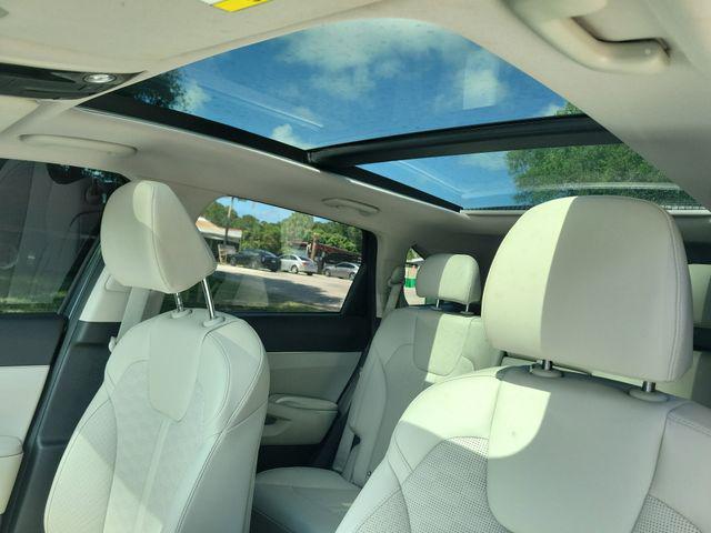 used 2024 Kia Sorento car, priced at $29,997