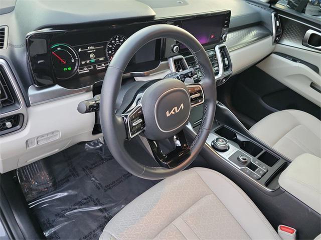 used 2023 Kia Sorento Hybrid car, priced at $30,115