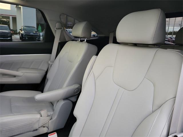 used 2021 Kia Sorento car, priced at $21,585