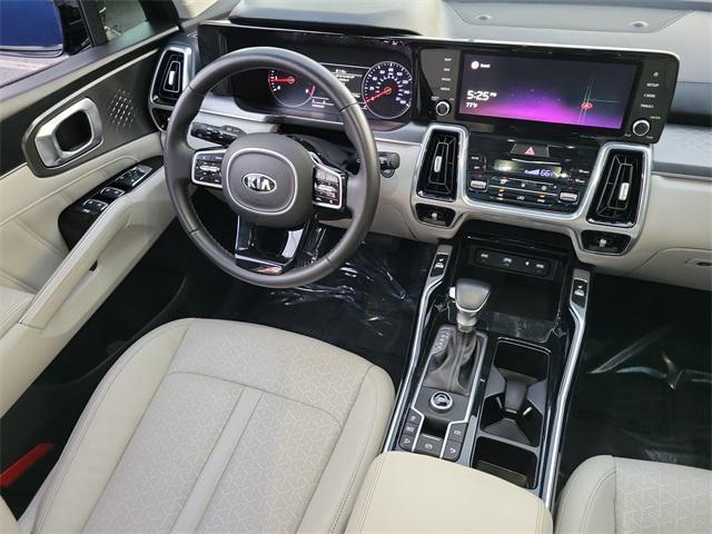 used 2021 Kia Sorento car, priced at $21,585