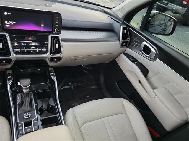 used 2021 Kia Sorento car, priced at $21,585