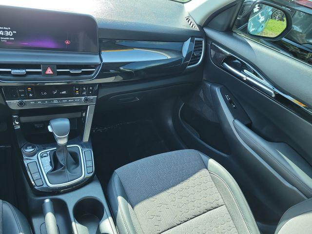 used 2024 Kia Seltos car, priced at $23,495