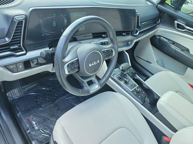 used 2025 Kia Sportage car, priced at $28,995