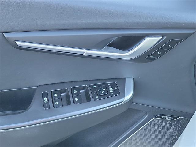 used 2022 Kia EV6 car, priced at $20,298