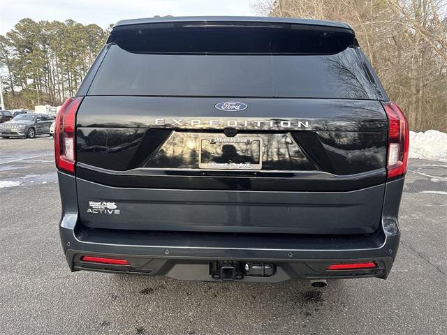 new 2025 Ford Expedition car, priced at $73,125