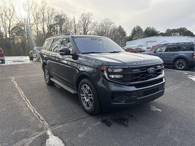 new 2025 Ford Expedition car, priced at $73,125