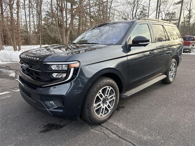 new 2025 Ford Expedition car, priced at $73,125
