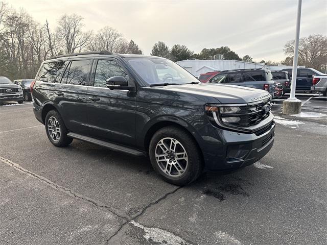 new 2025 Ford Expedition car, priced at $73,125