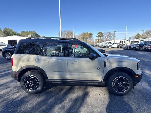 new 2025 Ford Bronco Sport car, priced at $39,496