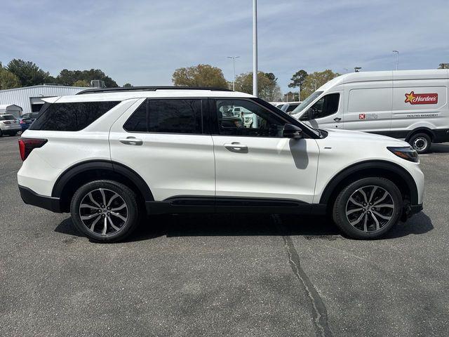 new 2026 Ford Explorer car, priced at $47,095