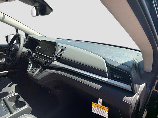 new 2026 Honda Odyssey car, priced at $40,747