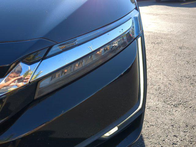 used 2018 Honda Clarity Plug-In Hybrid car, priced at $15,332