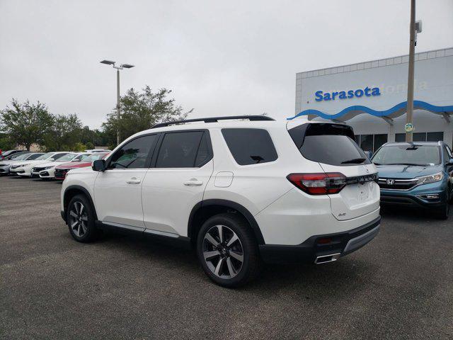 new 2025 Honda Pilot car, priced at $48,046