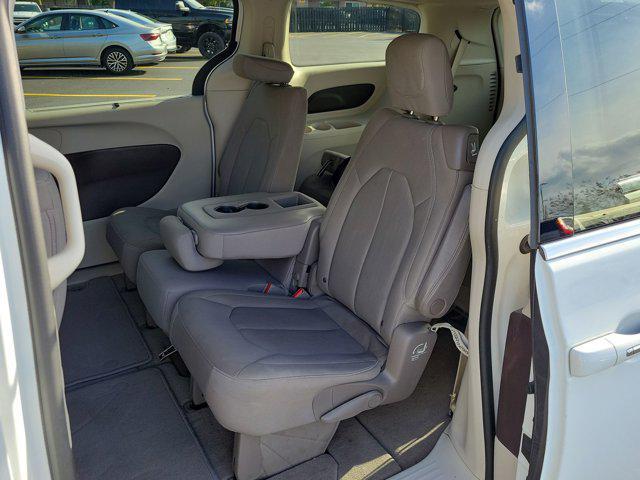 used 2020 Chrysler Pacifica car, priced at $12,701