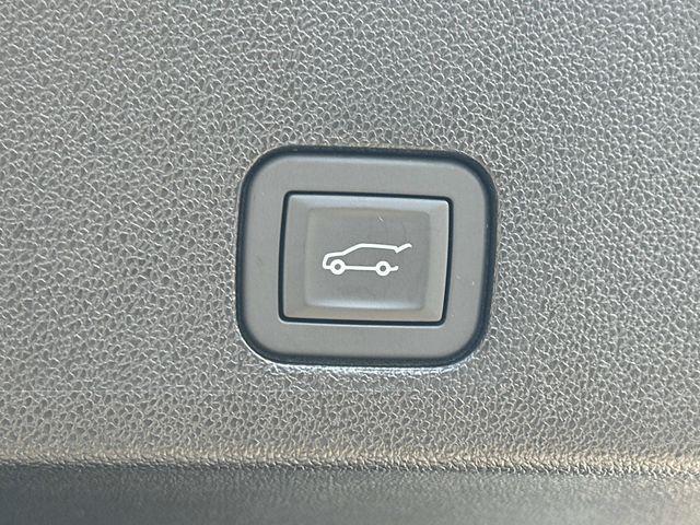 used 2025 Cadillac XT6 car, priced at $51,000