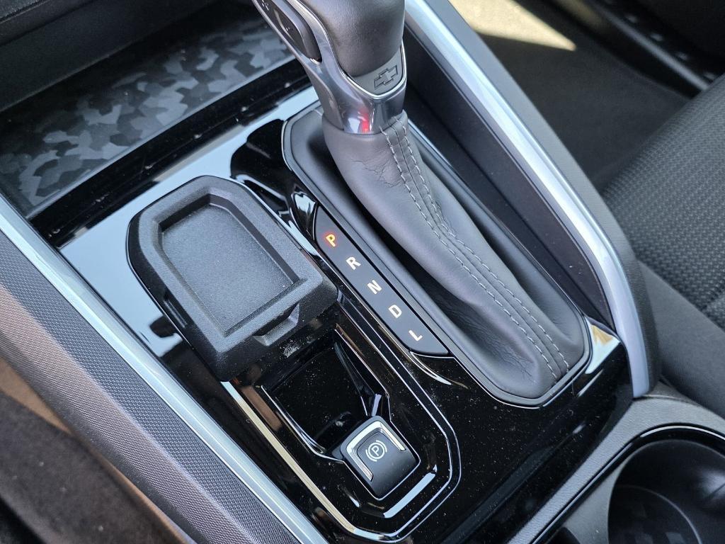 new 2026 Chevrolet Colorado car, priced at $35,987