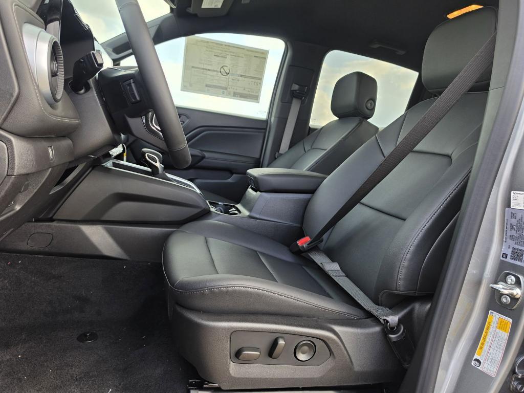 new 2026 Chevrolet Colorado car, priced at $38,260