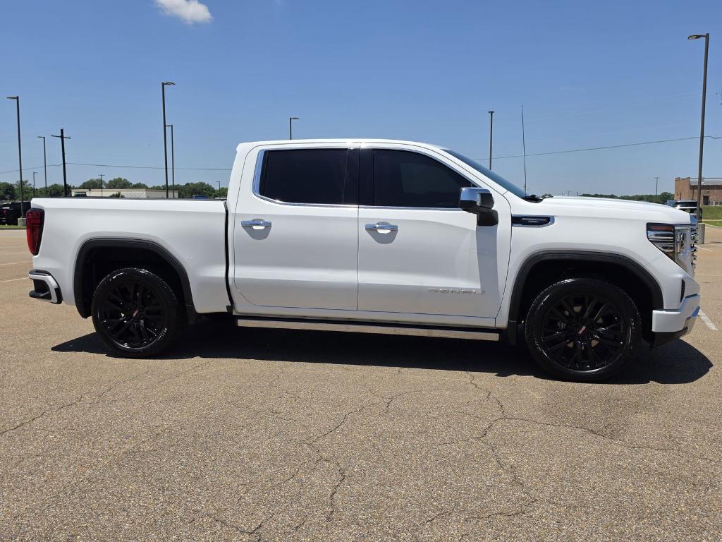 used 2023 GMC Sierra 1500 car, priced at $50,987