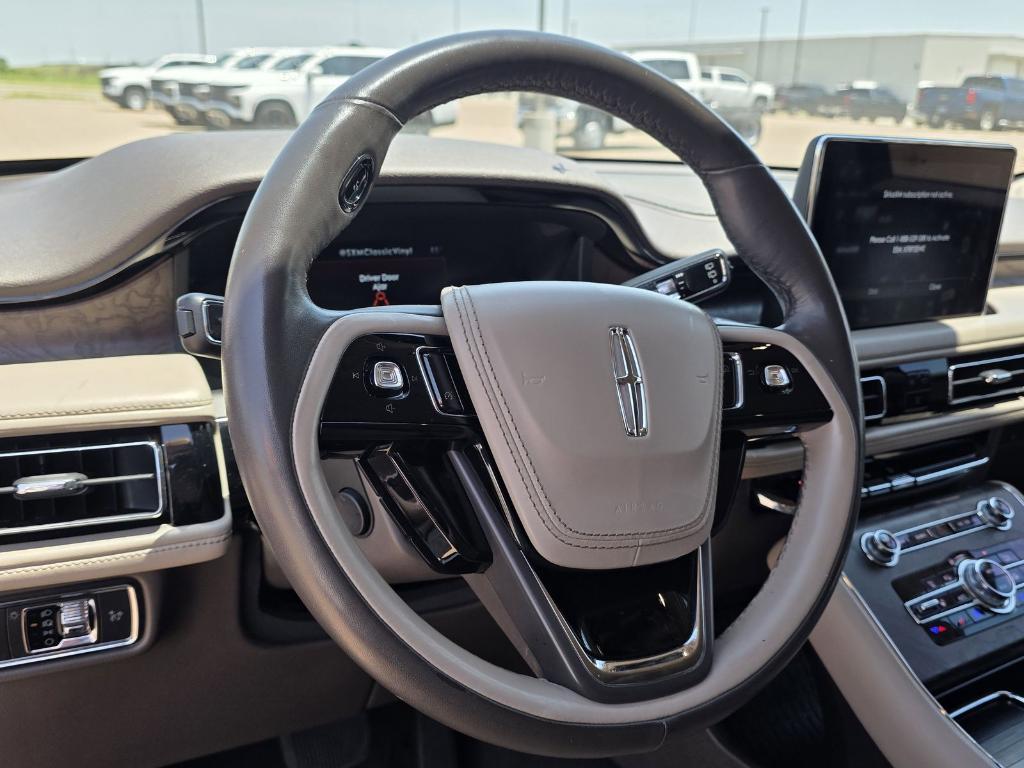 used 2022 Lincoln Aviator car, priced at $36,321