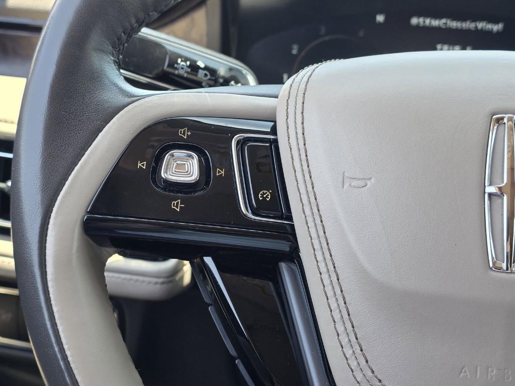 used 2022 Lincoln Aviator car, priced at $36,321