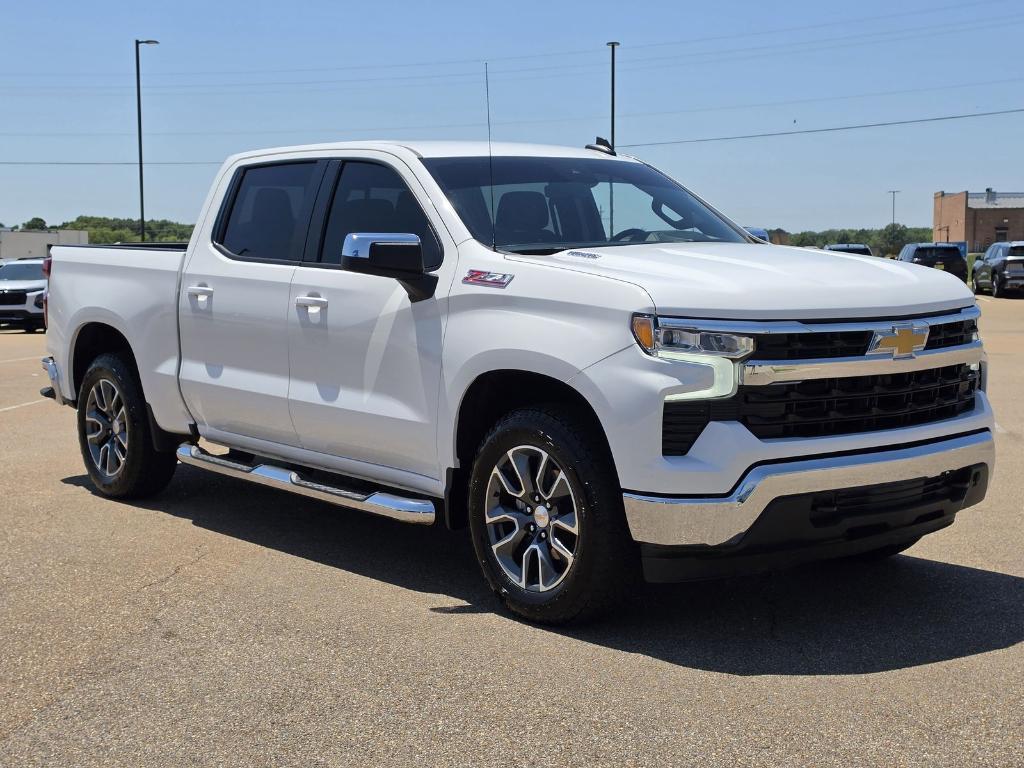 used 2025 Chevrolet Silverado 1500 car, priced at $43,987
