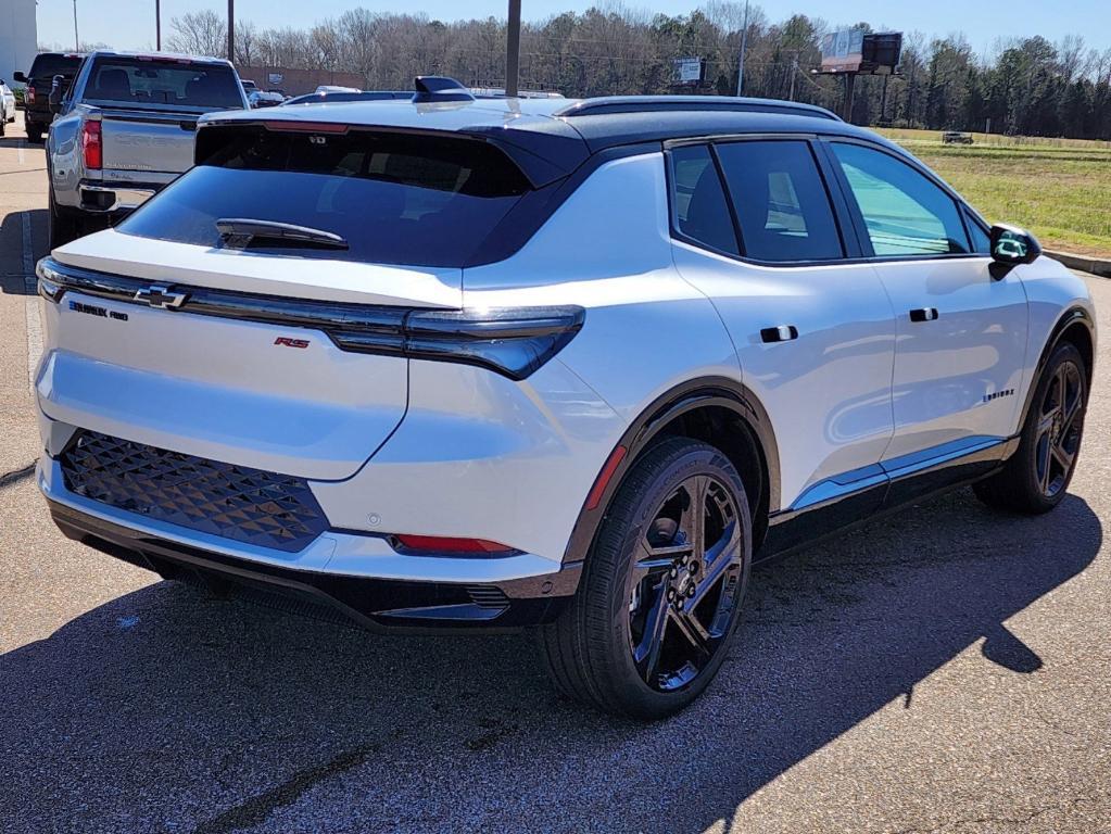 new 2025 Chevrolet Equinox EV car, priced at $47,876