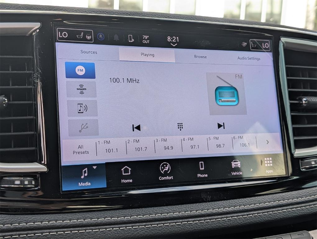 used 2024 Chrysler Pacifica car, priced at $29,876