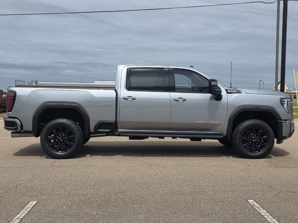 used 2025 GMC Sierra 2500 car, priced at $77,765