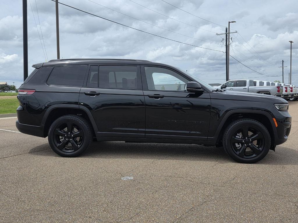 used 2022 Jeep Grand Cherokee L car, priced at $26,340
