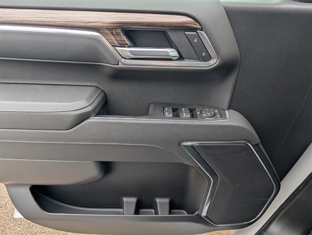 new 2026 Chevrolet Silverado 1500 car, priced at $45,987