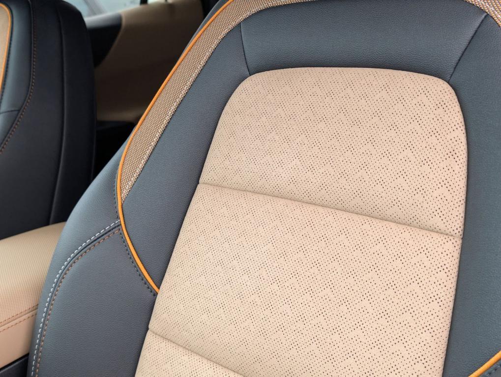 new 2026 Chevrolet Equinox car, priced at $35,432