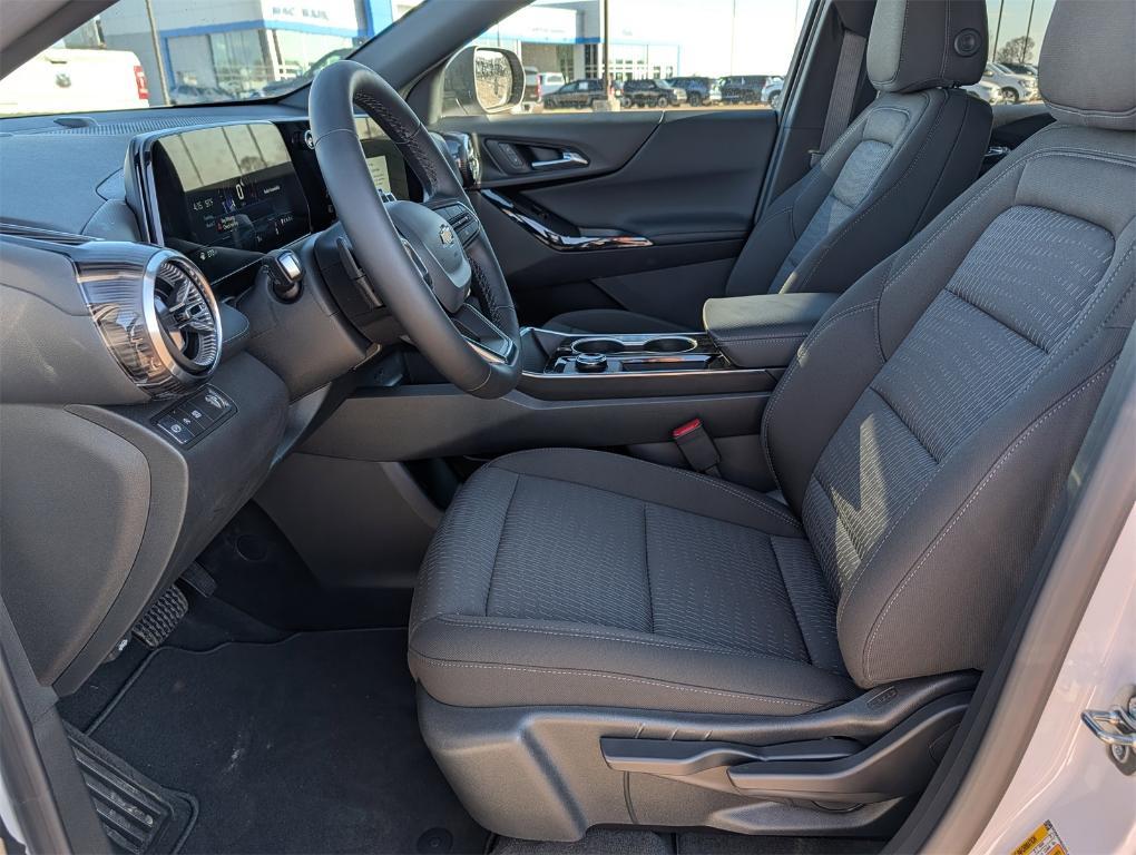 new 2026 Chevrolet Equinox car, priced at $28,765