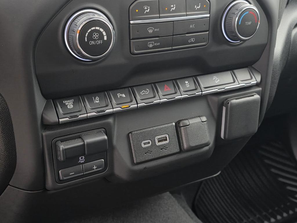 used 2025 Chevrolet Silverado 2500 car, priced at $58,654