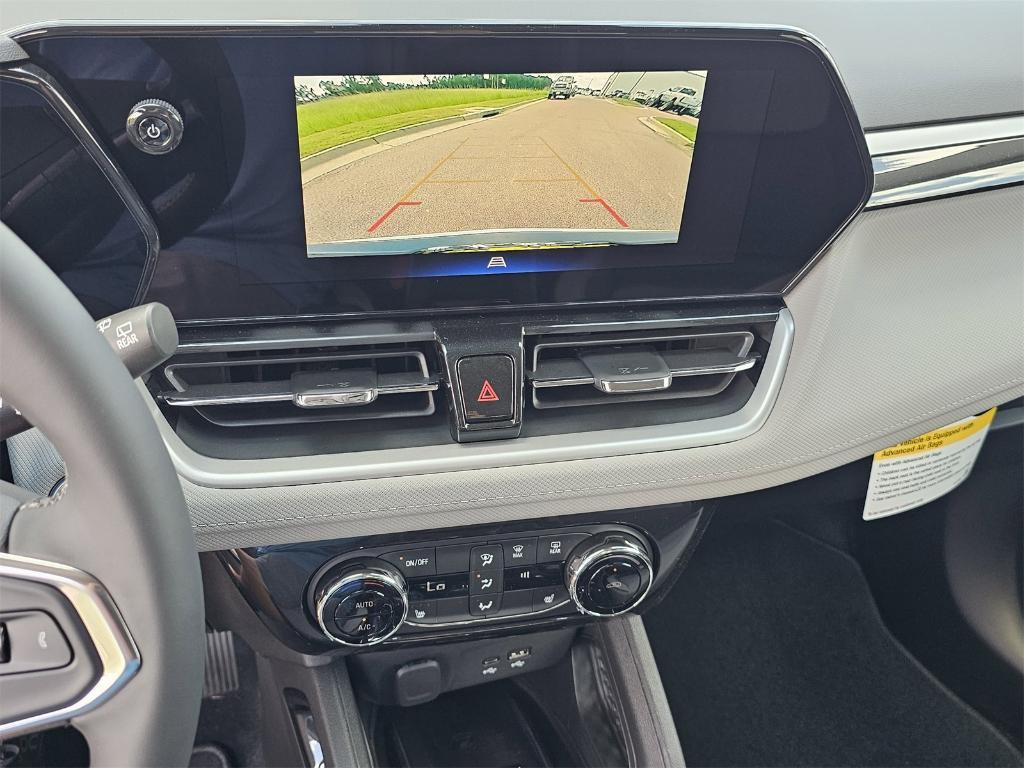 new 2026 Chevrolet TrailBlazer car, priced at $25,432