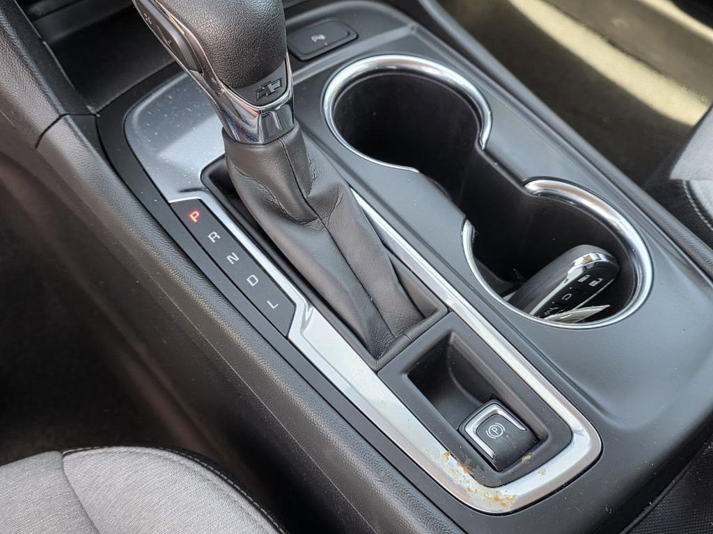 used 2023 Chevrolet Equinox car, priced at $19,765