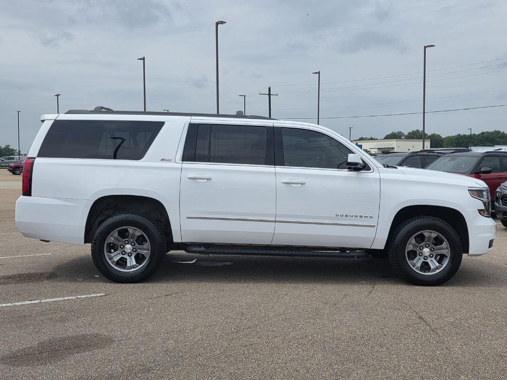 used 2020 Chevrolet Suburban car, priced at $30,987