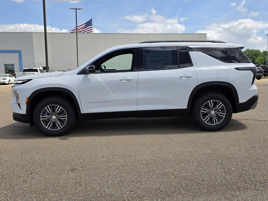 new 2026 Chevrolet Traverse car, priced at $40,654