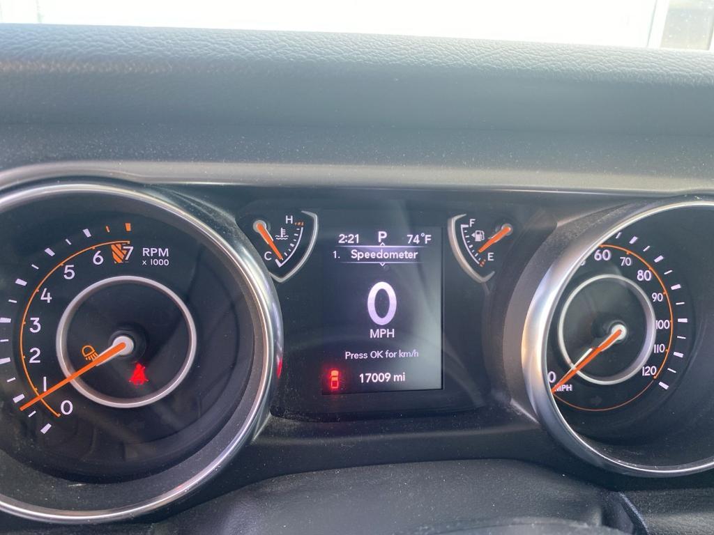 used 2023 Jeep Gladiator car, priced at $34,321