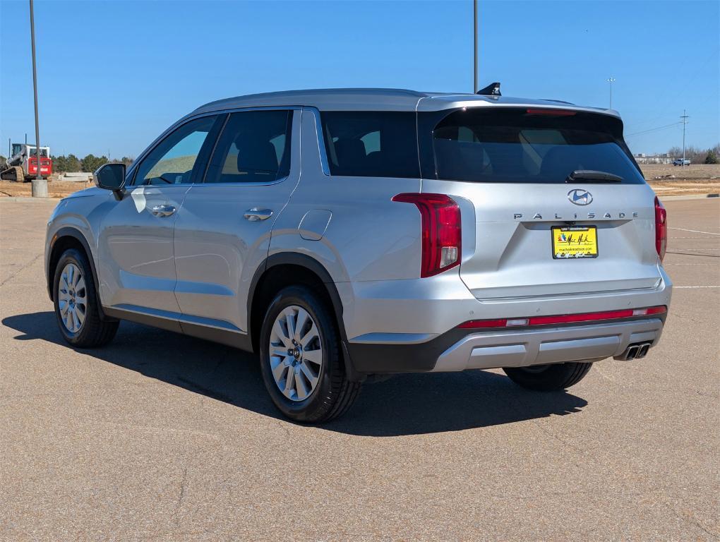 used 2024 Hyundai Palisade car, priced at $29,876