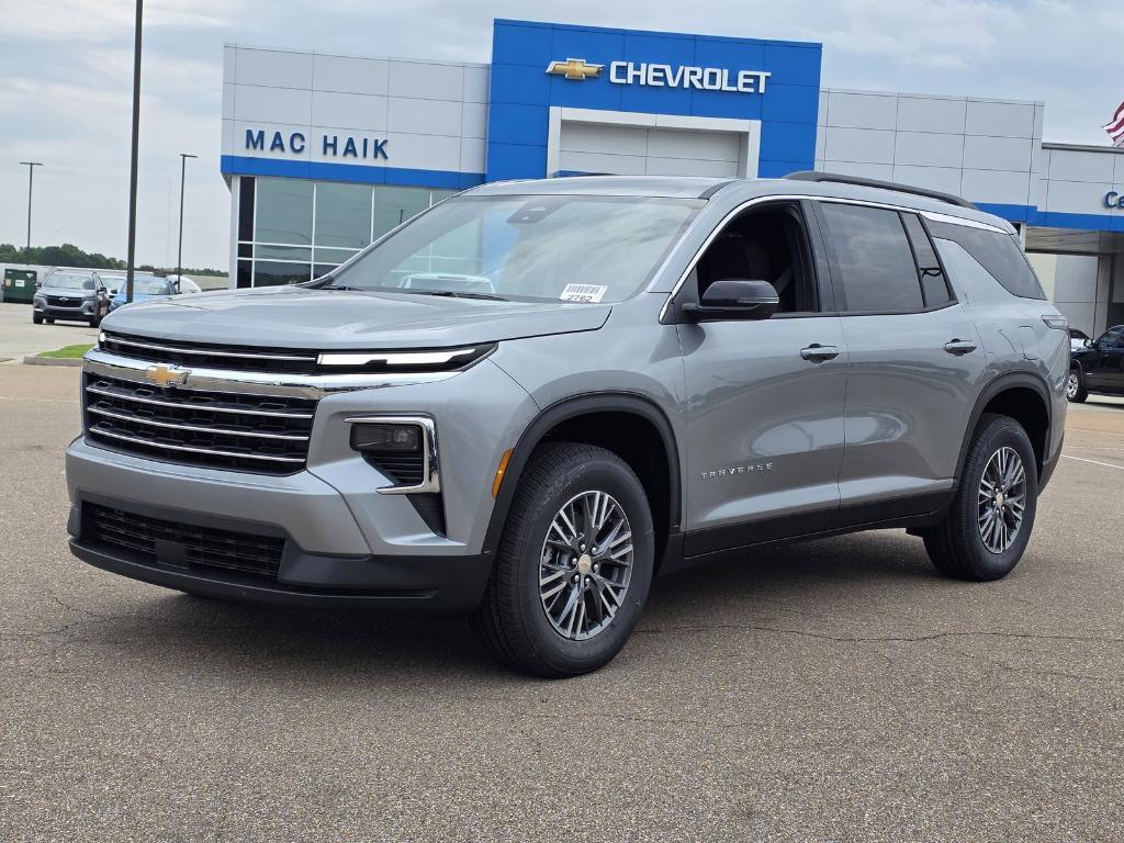 new 2026 Chevrolet Traverse car, priced at $40,795