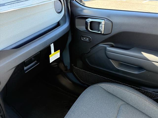 new 2026 Jeep Wrangler car, priced at $39,319