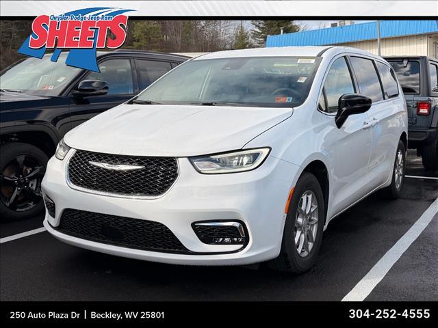 new 2026 Chrysler Pacifica car, priced at $45,695